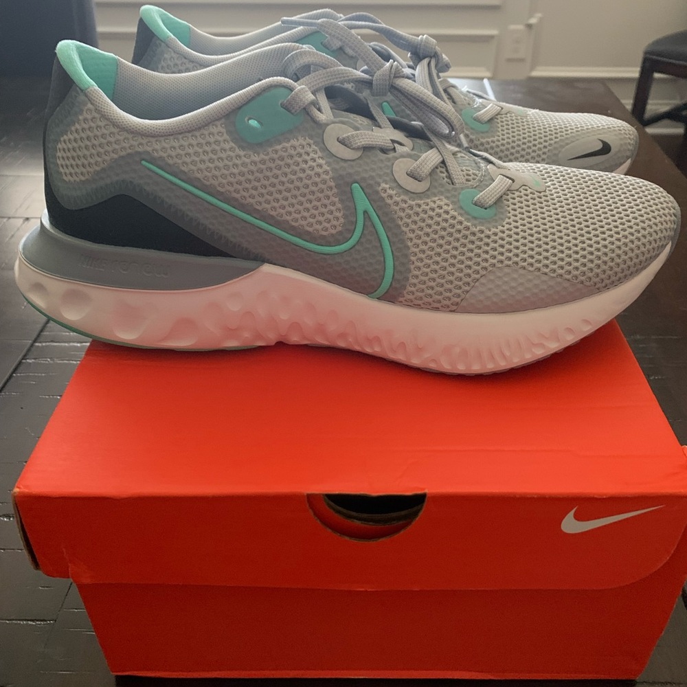 Nike Renew Run - Picture 3 of 6